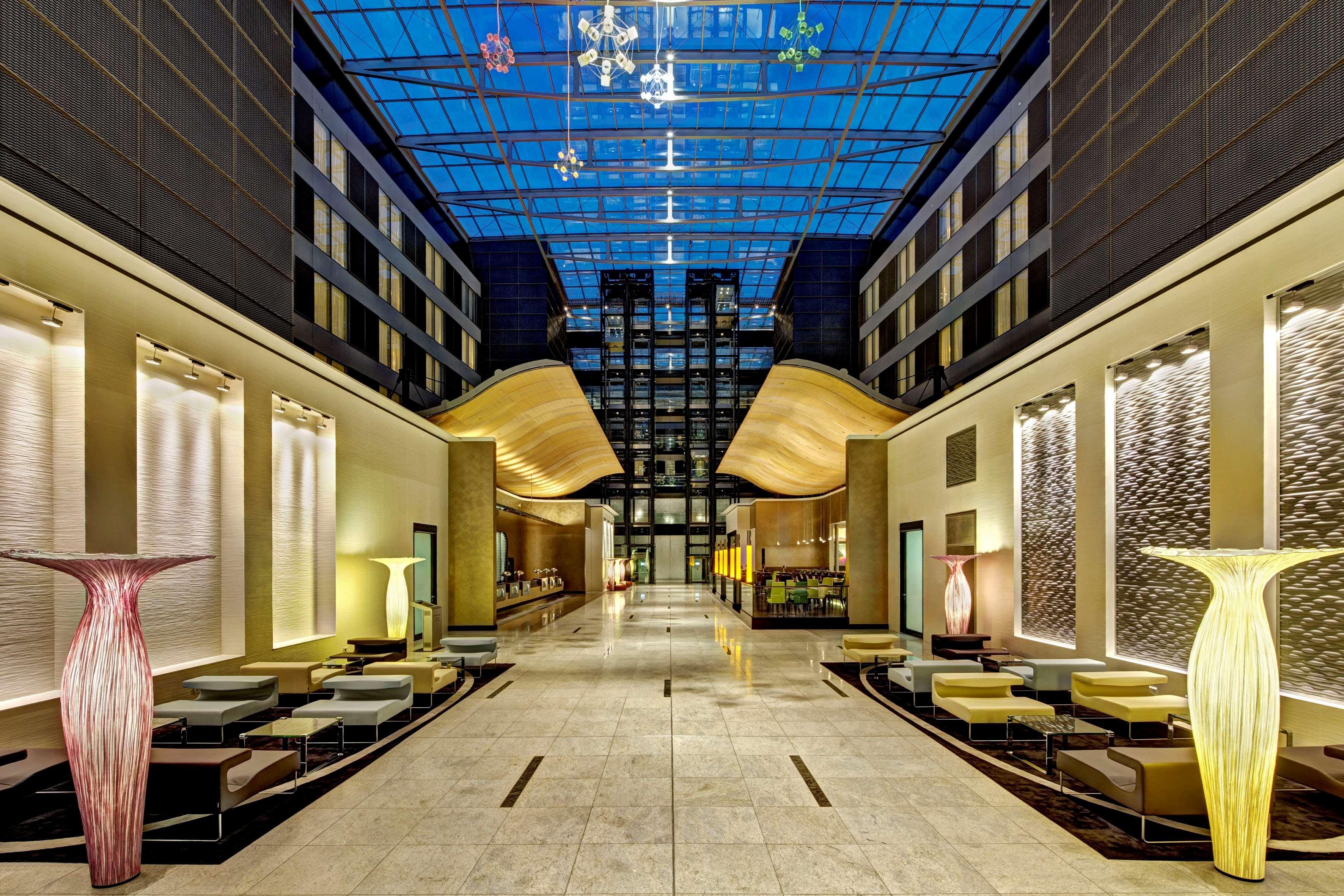 Hilton Frankfurt Airport Hotel Frankfurt am Main Kültér fotó